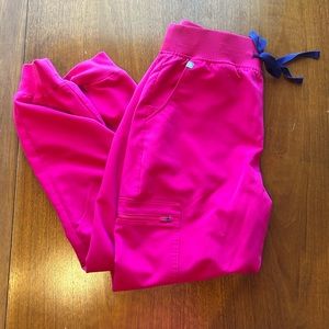 FIGS Ultra Rose Zamora™ High Waisted Petite Jogger Scrub Pant